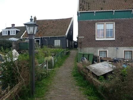Roosenwerf, Marken.