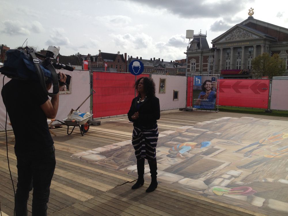 Elvira Sweet onthult de 3D-tekening.