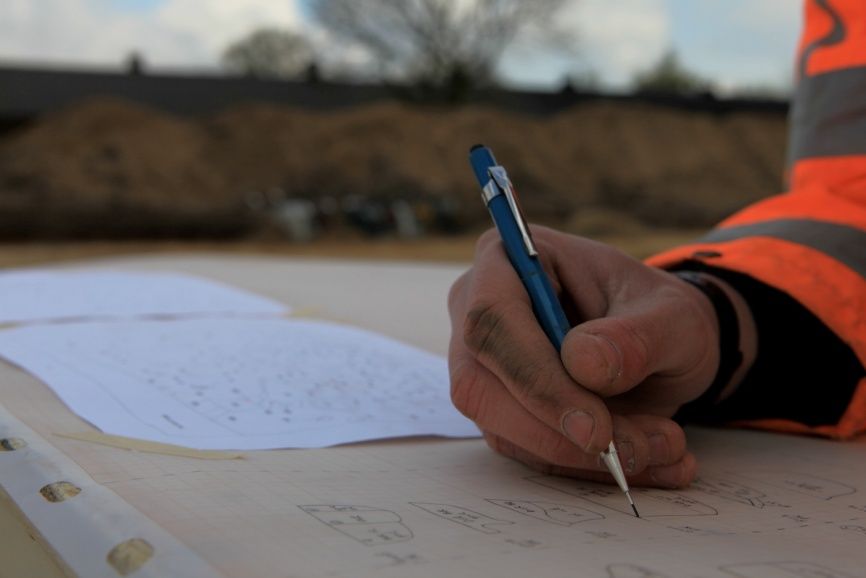 Het intekenen van vindplaatsen.