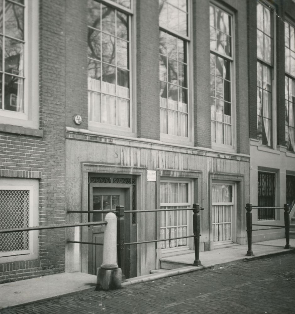 Het pand Leidsegracht 5 in Amsterdam, operatiebasis van het NSF.