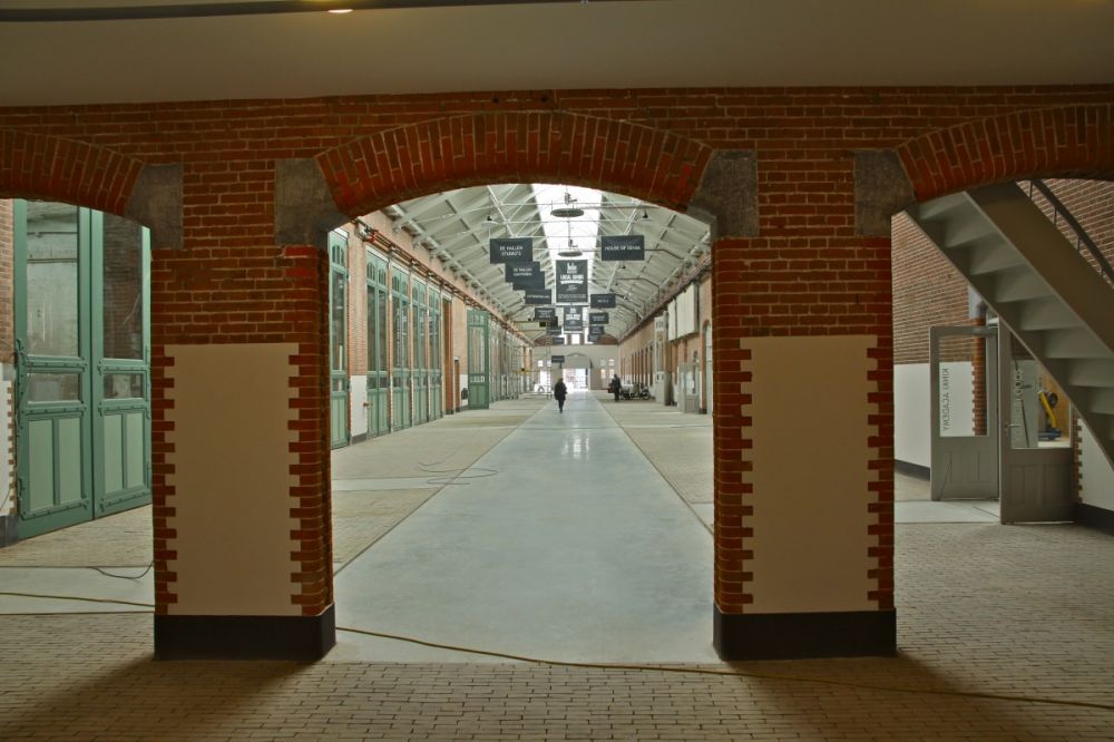 De fraai opgeknapte passage