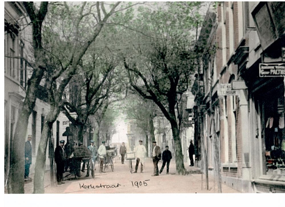 De Kerkstraat, anno 1905.
