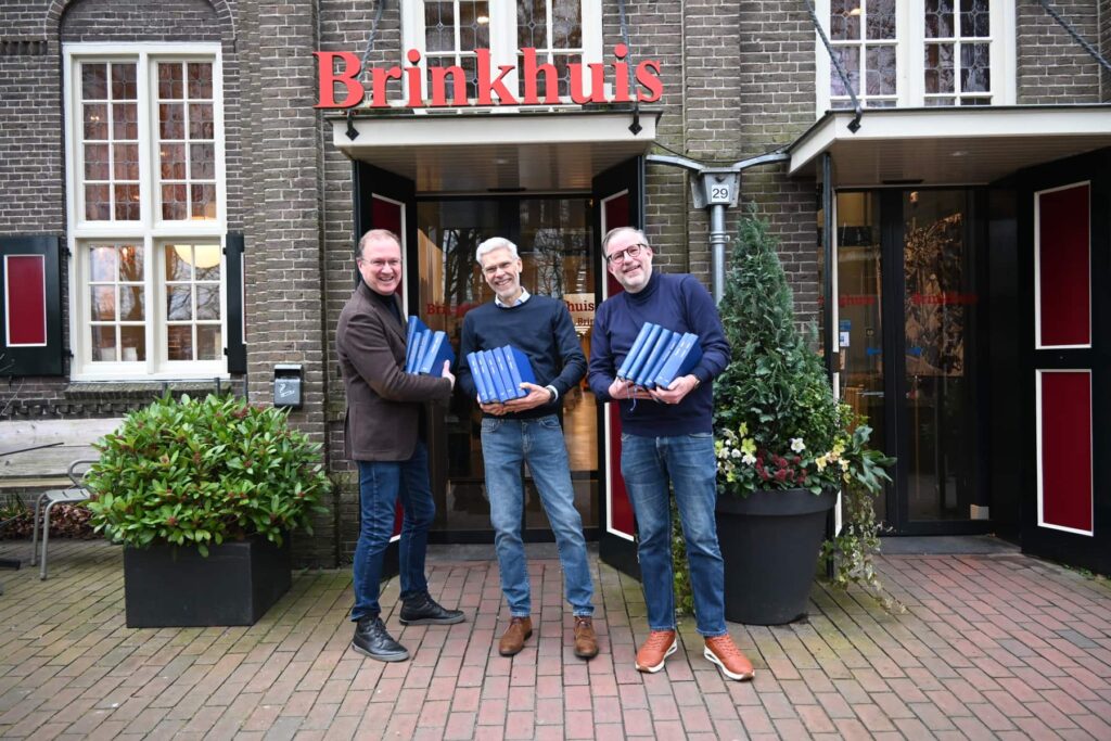 Historisch erfgoed veiliggesteld: Larens Journaal vindt nieuw thuis in het Brinkhuis