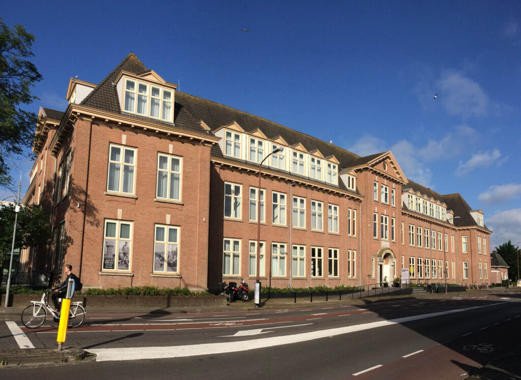 Voorouder-spreekuur en lezing over Het Arendshof