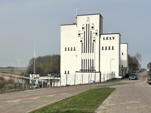 Droge voeten dankzij gemaal Lely