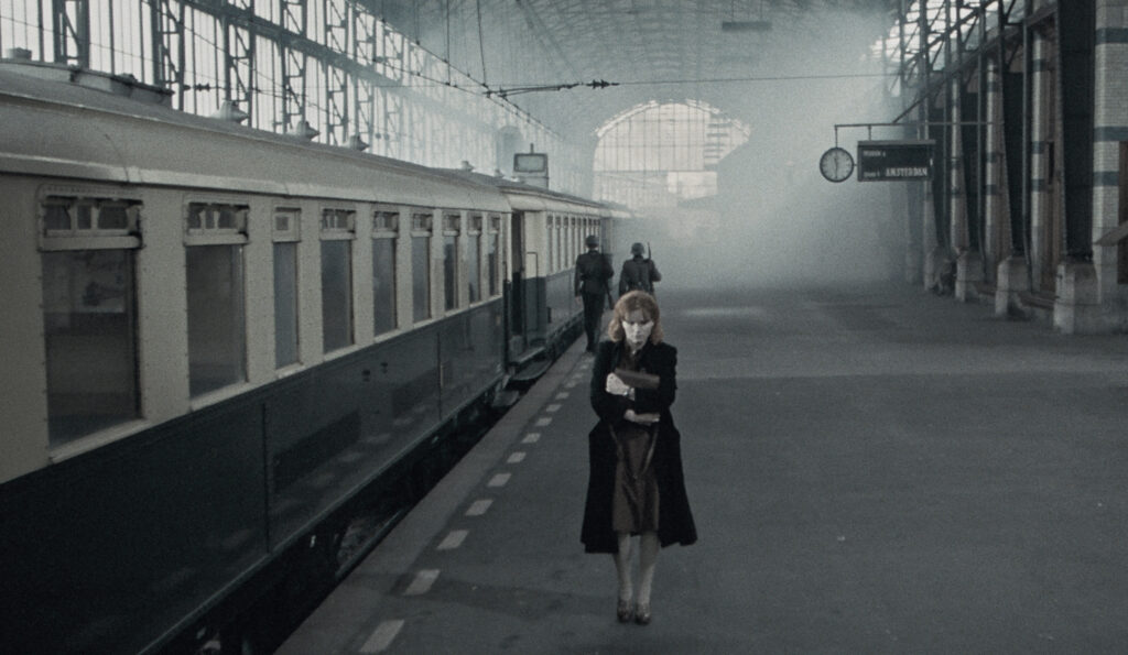 4K-restauratie Het meisje met het rode haar in de bioscoop