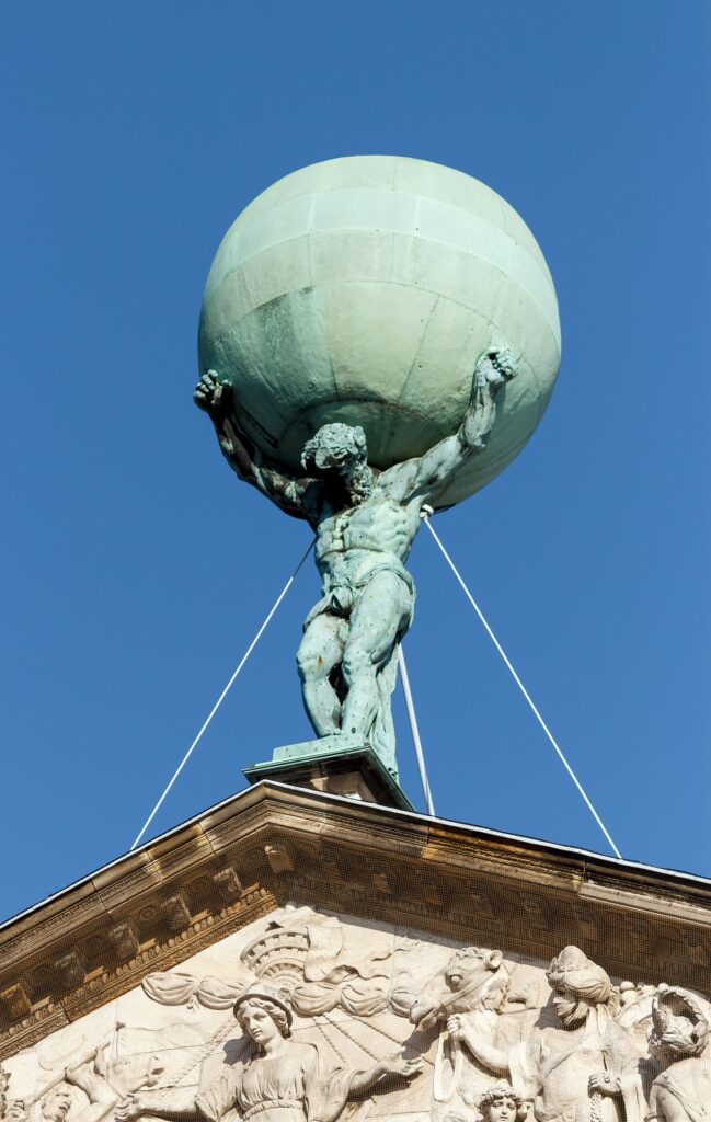 Atlas keert terug op het Koninklijk Paleis Amsterdam