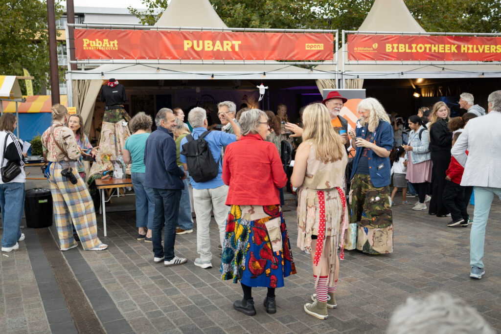 PubArt Kunstprojecten en Bibliotheek Hilversum