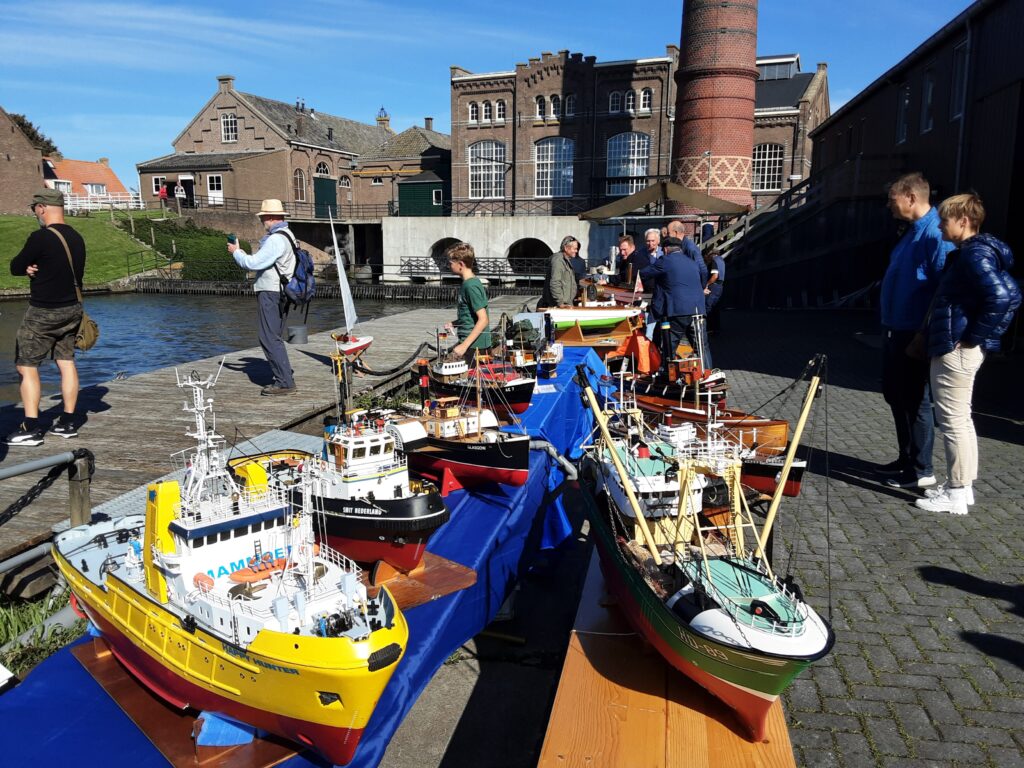 Stoommodellen in de Spotlights tijdens Medemblikker Stoomfestival