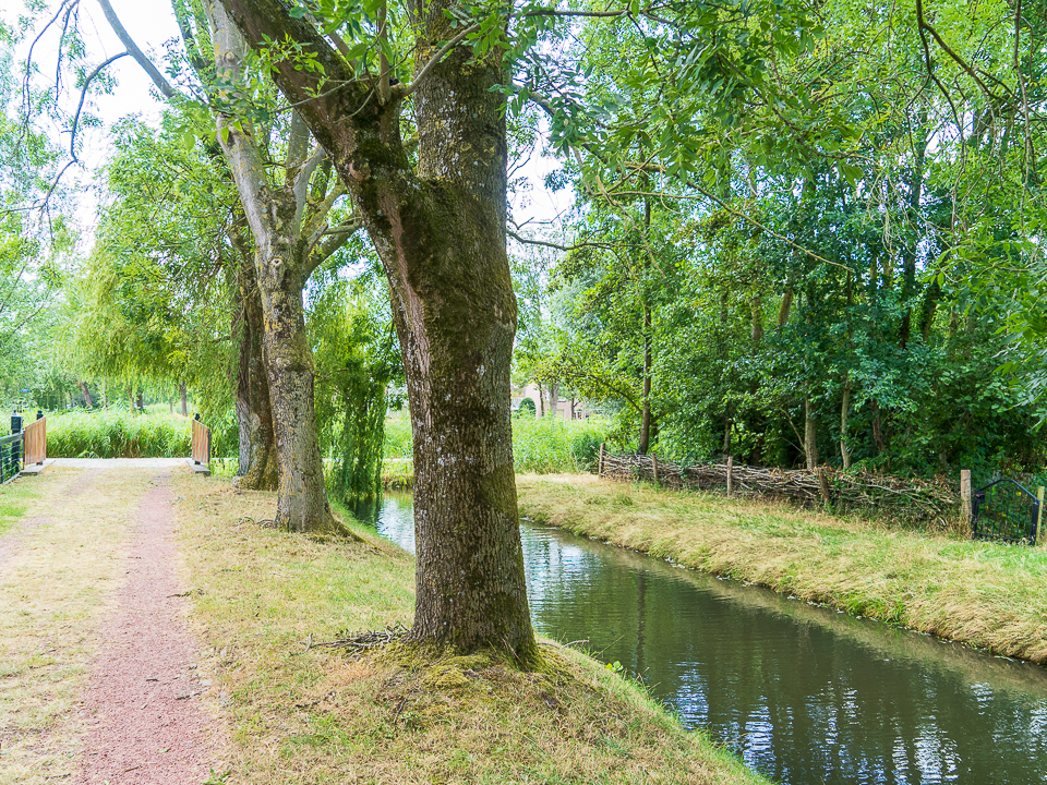 stolpboerderij aan Edammerpad te Volendam